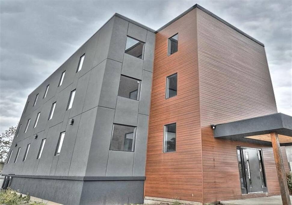 Luxury Boutique 2Bedroom Condo 2A Niagara Falls Esterno foto